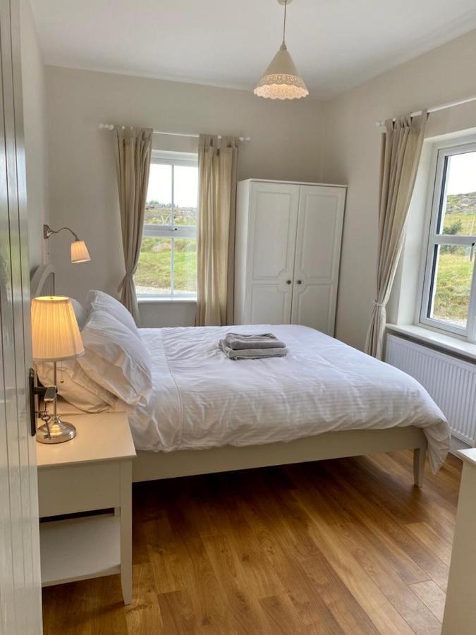 Doughbeg Beach Cottage Mulranny Exteriör bild